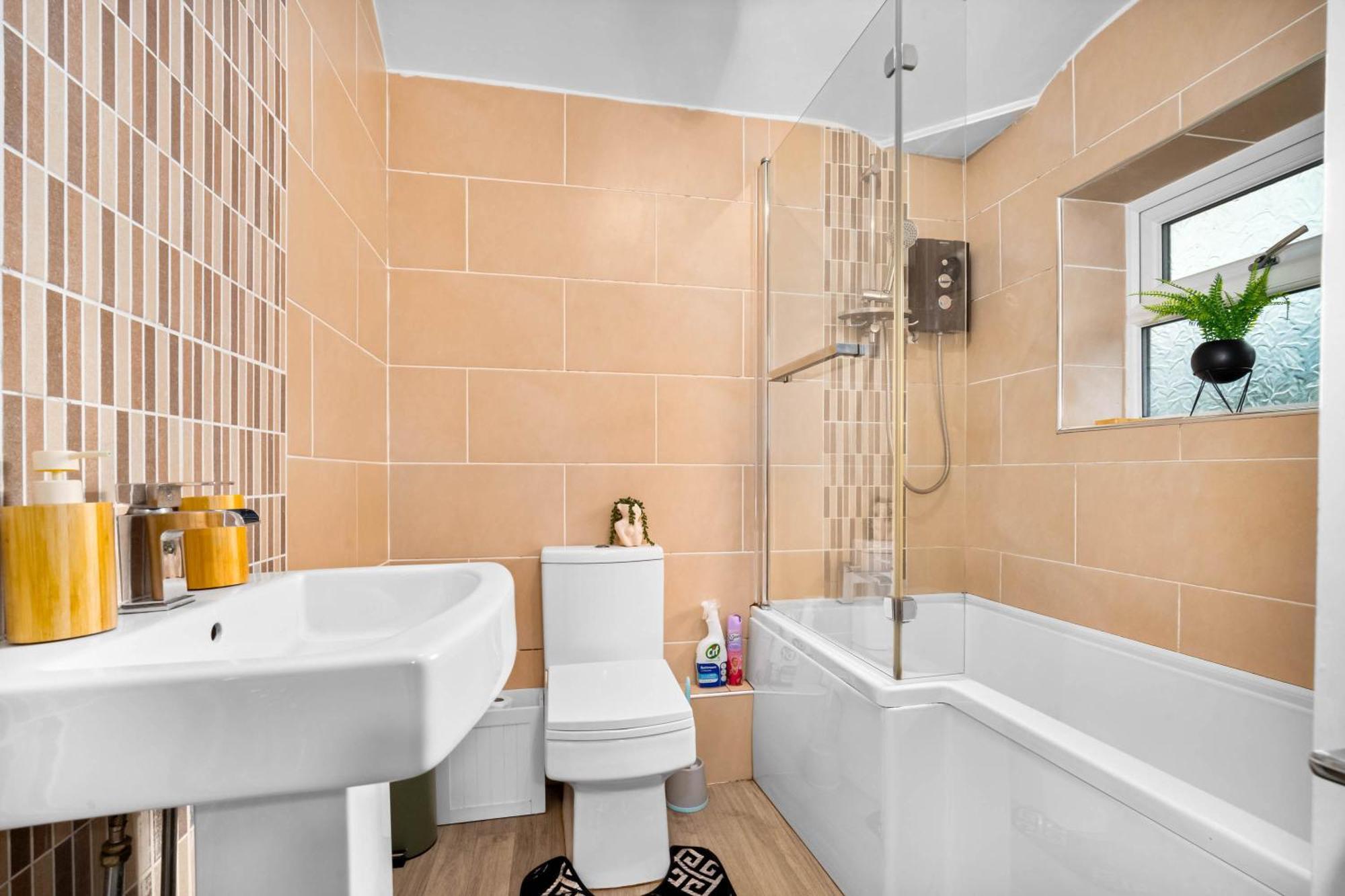 Stylish 3 Bedroom Home Away From Home Birmingham Kültér fotó